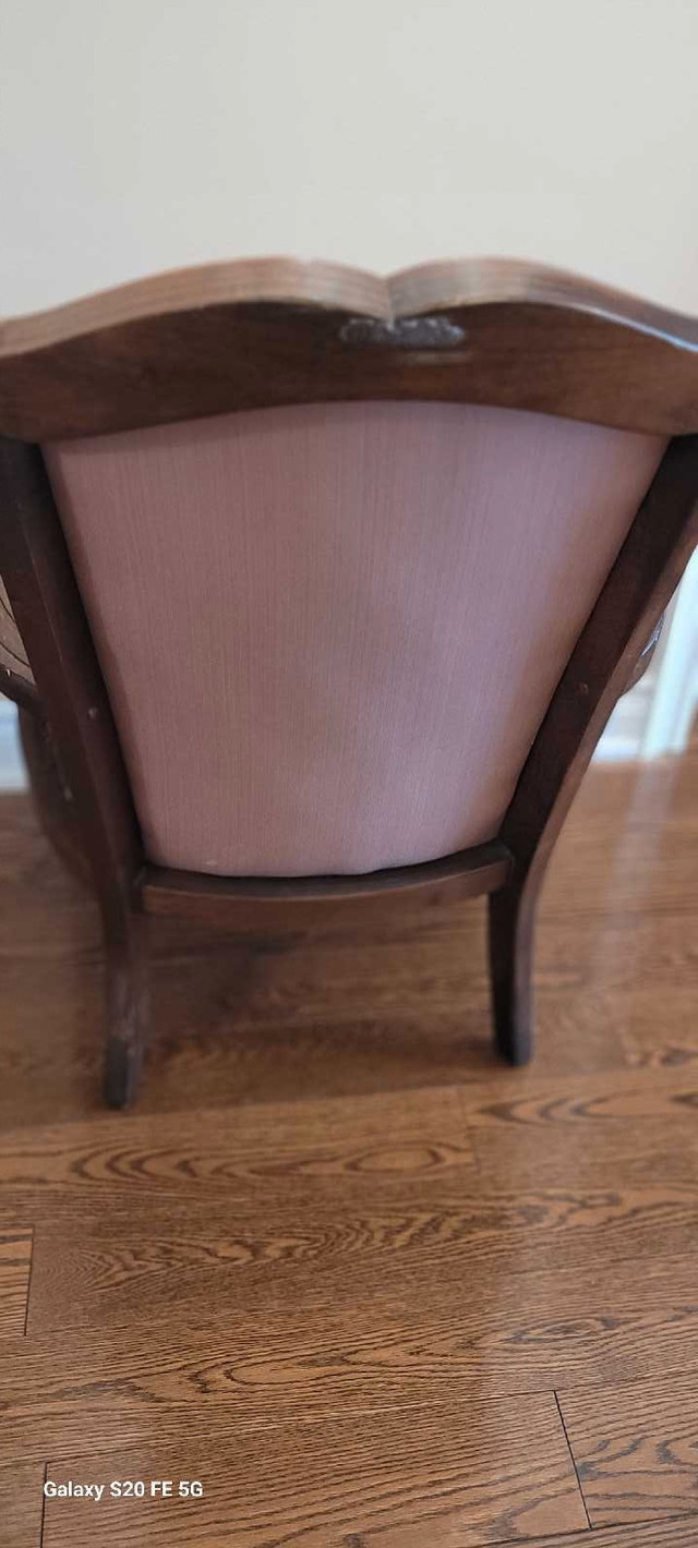 Satin coloured chair in Chairs & Recliners in Oshawa / Durham Region