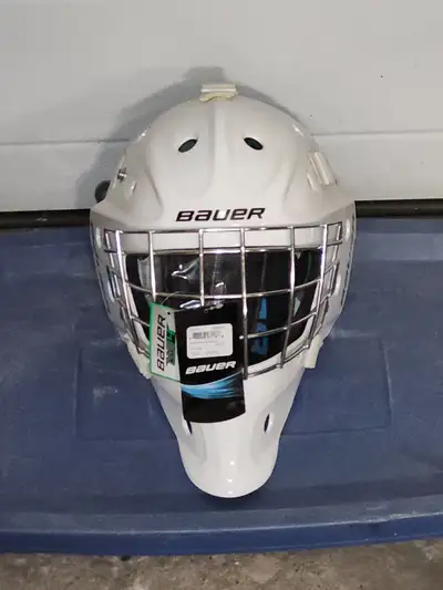 Bauer NME S17 NME4 White Goalie Mask - New With Tags, View more