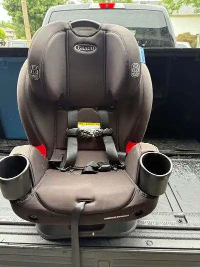 Graco TrioGrow SnugLock Car Seat, View more