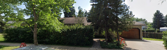 Four-bedroom, two-bathroom house for rent in Pleasantview