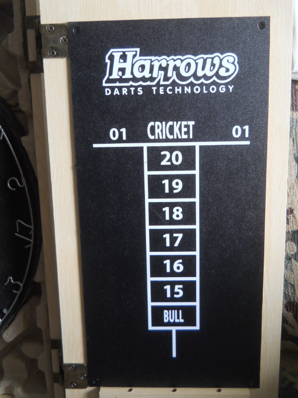 Nodor Dart Board w/ New Harrows Cabinet in Hobbies & Crafts in Ottawa - Image 3