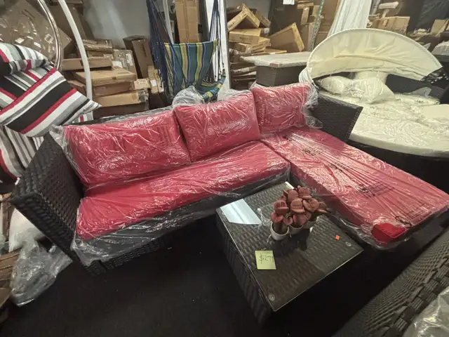 Warehouse for sale Outdoor Patio Set in Patio & Garden Furniture in Markham / York Region - Image 2