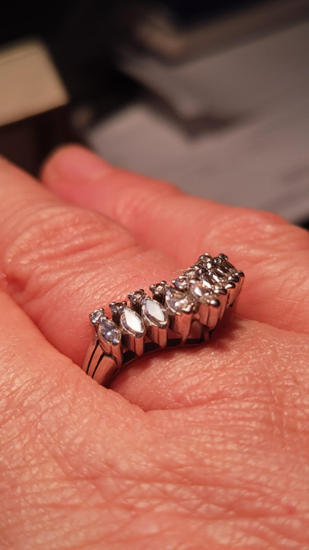 Ladies Diamond Ring in Jewellery & Watches in Ottawa - Image 4