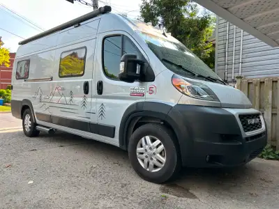 2022 tout équipée pour autonomie complète,promaster 3500