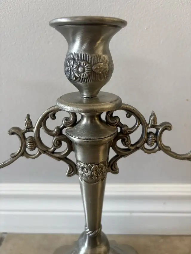 Chandelier in Indoor Lighting & Fans in Longueuil / South Shore - Image 4