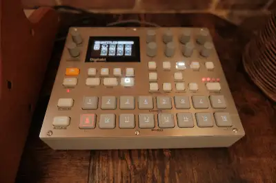 Selling a newly purchased Elektron Digitakt (Special Edition) comes with original box, manual and ta...