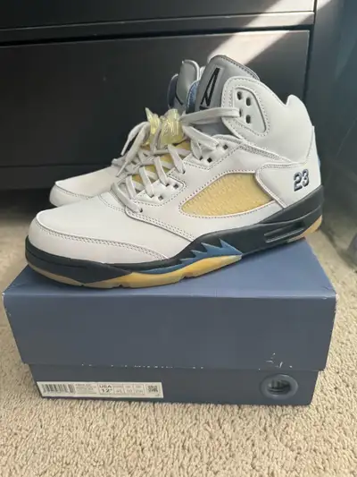 A Ma Maniere X Jordan 5 Dawn Size 11, View more