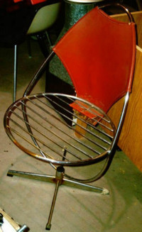Swedish Mid-century modern wire & leather chair $48