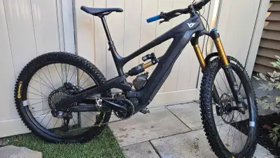 YT DECOY MX CORE 5 — SIZE MEDIUM — 873KM , View more