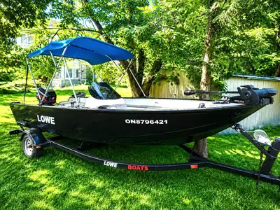 Nice fishing boat 2005 Lowe , 60hp mercury engine, very clean , no any problem, with 70lb 24v Minn k...