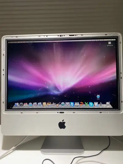 iMac (24-inch, Mid 2007) 2.0 GHz Intel Core 2 Duo, 1 GB 800 MHz in working order. Availble if posted...