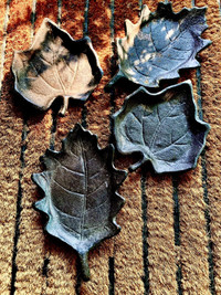 Iron Leaf Design 