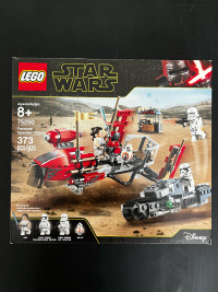 LEGO Star Wars 75250 Pasaana Speeder Chase (Sealed BNIB)