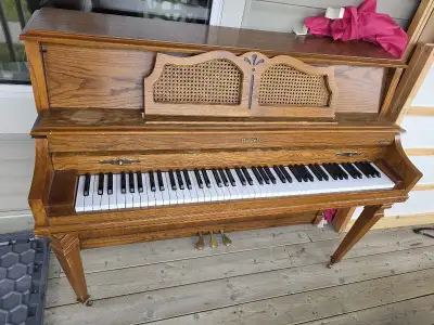 FREE Piano, View more