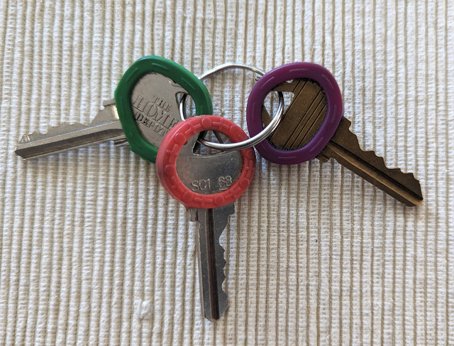 Keys Found - Lansdowne Underpass - Toronto (Parkdake) in Lost & Found in City of Toronto