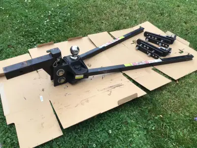 Used hitch system with 2 5/16” ball , 10,000 model. Was used only a couple of weeks each season and...