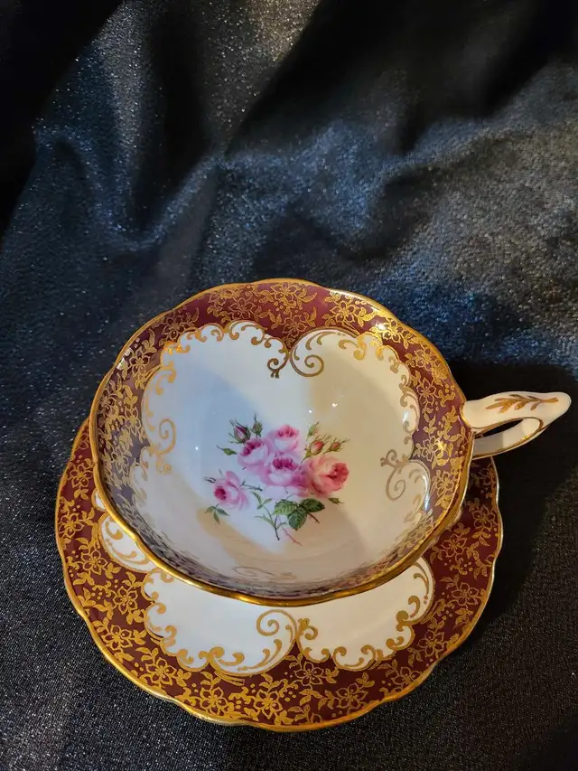 collector cups and saucers62864744875649120