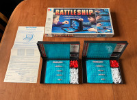 Vintage Battleship Game by Milton Bradley, Bilingual