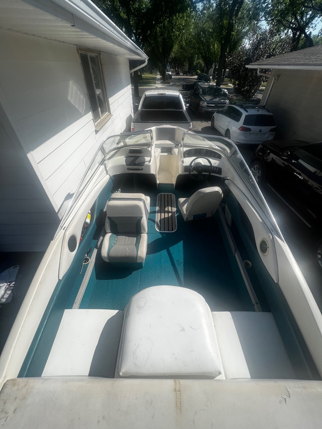 1996 StarCraft boat | Powerboats & Motorboats | Regina | Kijiji