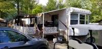 Roulotte (RV) Willow Creek HY-Line 42 pieds (20 000$)