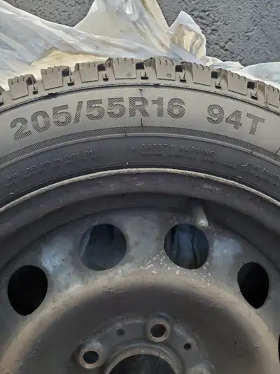 Only used for 2 winter seasons. Ready to bolt on a set of 205/55/R16 winter tires Triangle icelink o...