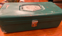 Vintage Victor Tin Fishing Tackle Box $20.00