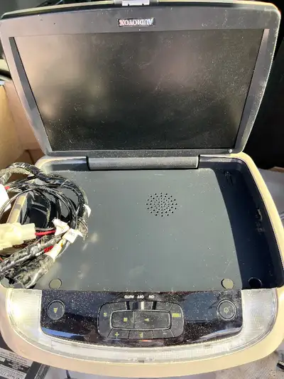 Used - Audiovox VOD102 10”, Widescreen Flip down monitor, View more