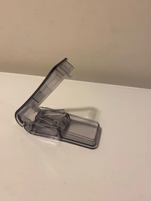 Plastic Pill Cutter in Health & Special Needs in Calgary - Image 2
