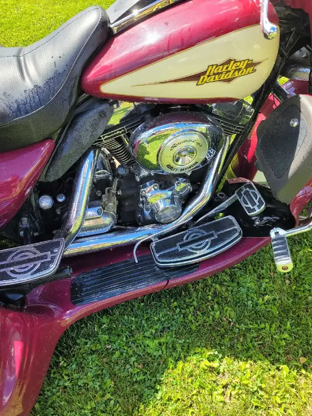 Harley-Davidson Ultra Classic Trike and Trailer in Touring in Edmonton - Image 6