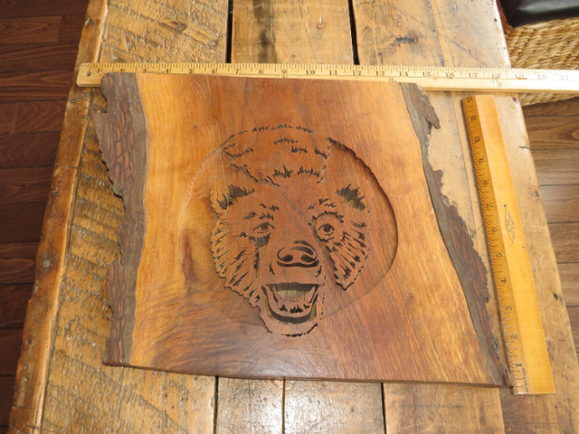 Live Edge Wood Bear Art in Arts & Collectibles in Trenton