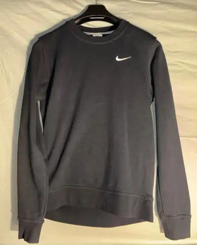Nike Sweater – Men Small – Excellent Condition, View more