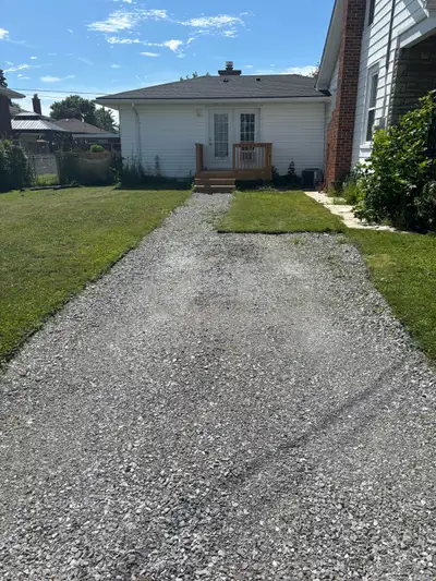 One Bedroom Main level apartment *PORT COLBORNE*