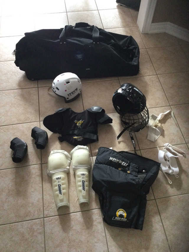 Hockey equipment  in Hockey in Oakville / Halton Region