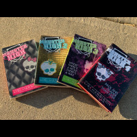 4 Monster High books 