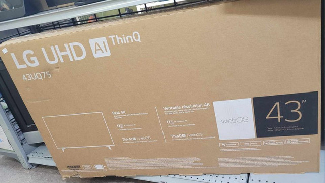 LG UHD AI ThinQ 4K Smart TV 43" Model 43UQ75 in General Electronics in Ottawa