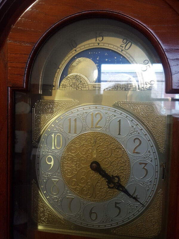 Grandfather clock Arts & Collectibles Norfolk County Kijiji