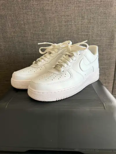 Nike Air Force 1 Shoes - Men's Size 8 White, View more