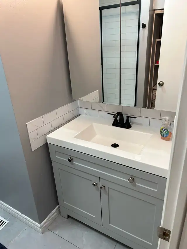 Room for rent in Old Barrhaven in Room Rentals & Roommates in Ottawa - Image 8