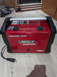 HOT DEAL! Like-New Lincoln Power MIG 210MP Welder Multi-Process!