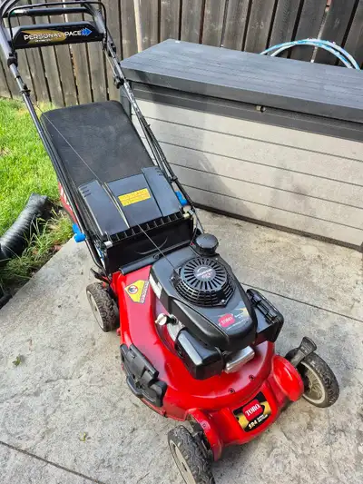 Toro super recycler 21" lawn mower (Honda GCV160 engine), View more