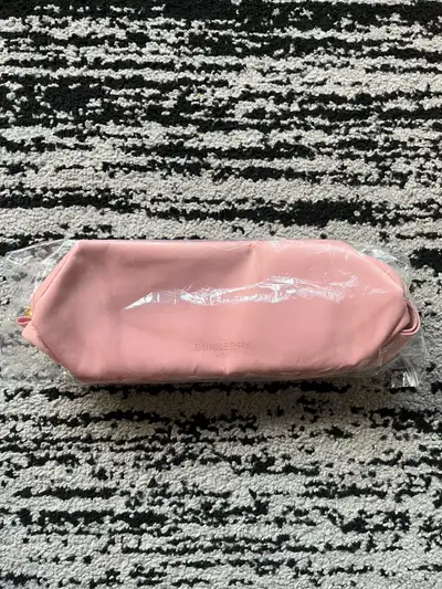 Burberry Her Makeup Bag, View more