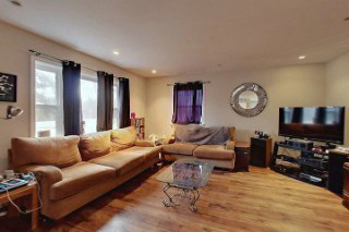 Collingwood Bungalow for Rent  in Long Term Rentals in Barrie - Image 4