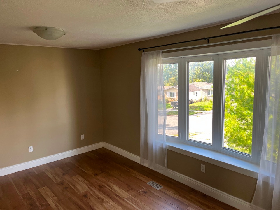Delightful house for rent in Peterborough East City 2