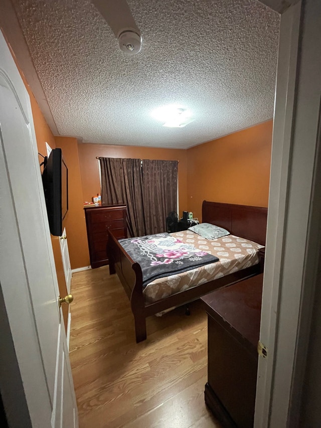 Brampton House furnished room available July 1st Short Term Rentals