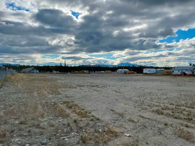 Storage Yard in Commercial & Office Space for Rent in Whitehorse - Image 7