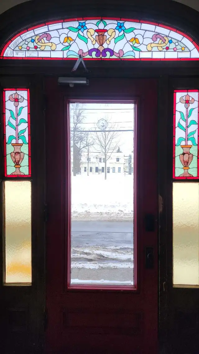 downtown 3 bed and 1 bed apartment in Long Term Rentals in Charlottetown - Image 2