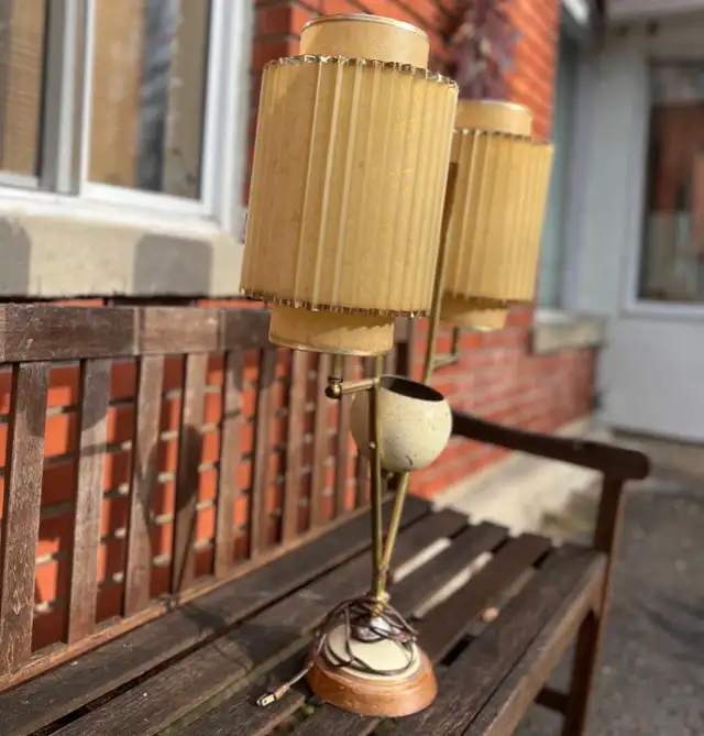 Awesome atomic mcm lamp majestic style in Indoor Lighting & Fans in City of Montréal - Image 6