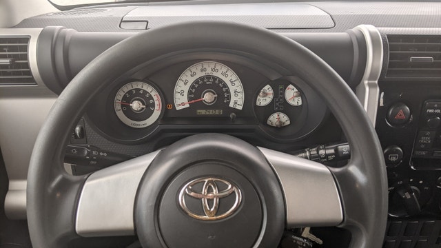 FJ Cruiser 2008 — photo 2