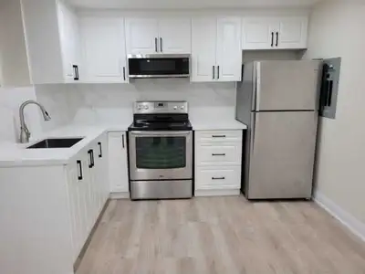 1 Bedroom Basement | Prime Location | All Inclusive + Parking Modern 1 bedroom + living room basemen...
