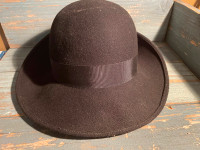 Woman's hat
